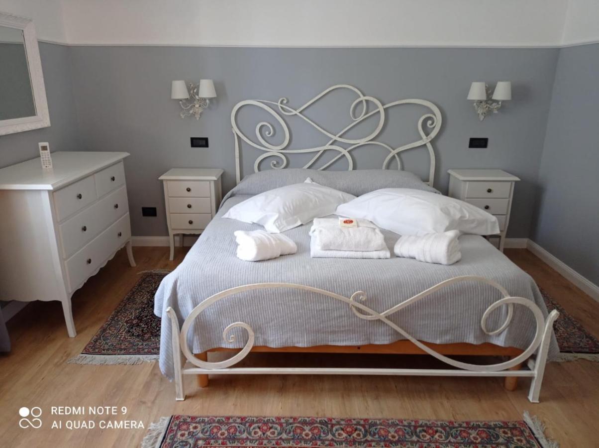 Bed and Breakfast Il Nido Rifatto Laigueglia Esterno foto