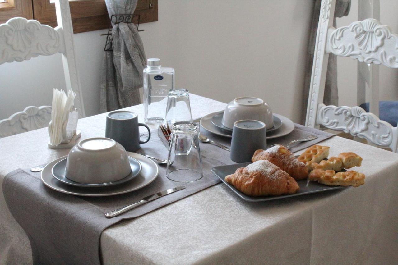 Bed and Breakfast Il Nido Rifatto Laigueglia Esterno foto