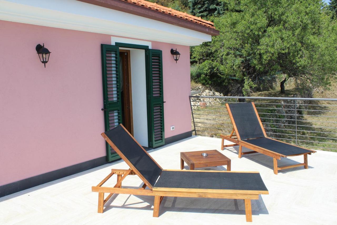 Bed and Breakfast Il Nido Rifatto Laigueglia Esterno foto